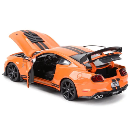 Ford Mustang Shelby GT500 1:18