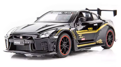 Nissan GTR R35 1:18