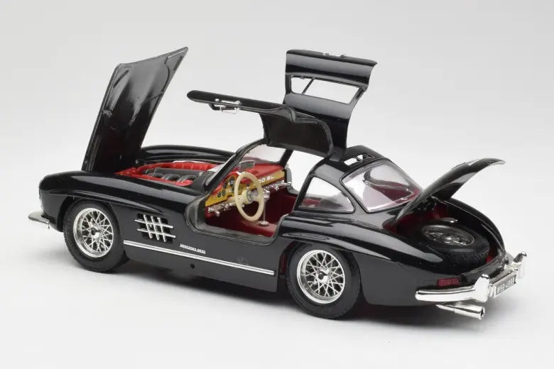 Mercedes 300 SL 1:18